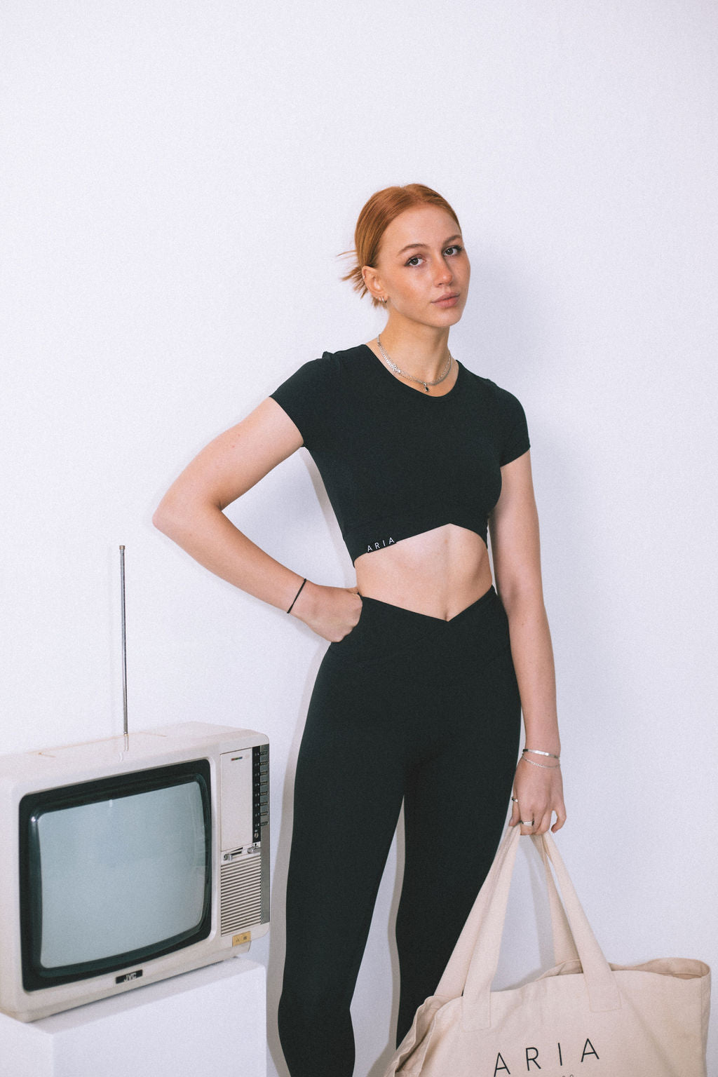 Allure Leggings Black | Allure Seamless Leggings | Aria Activewear